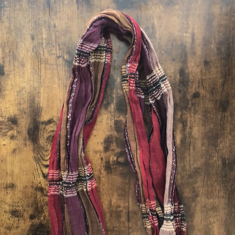 Scarf - Picture 3 of 4